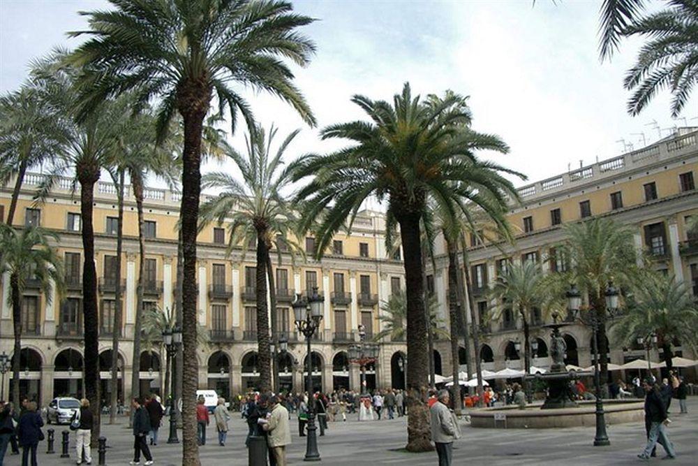 Vidre Home - Plaza Real Barcelona Kültér fotó