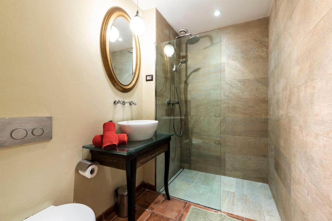 Vidre Home - Plaza Real Barcelona Kültér fotó