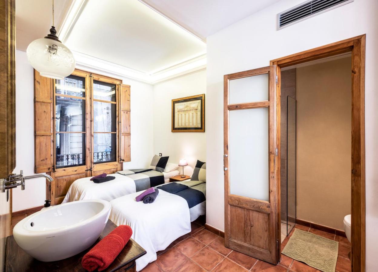 Vidre Home - Plaza Real Barcelona Kültér fotó